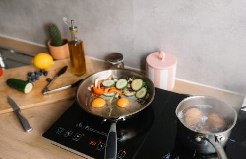 Modern Studio Apartment with Kitchenette near Belfast - Foto 10