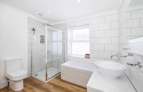 Modernised townhouse centrally located incl parking - Photo 9