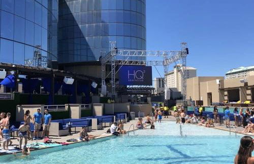 AMAZING!!!! Luxury 5BR, Steps to beach and Fun! Fully Renovated Beach house! - Foto 43