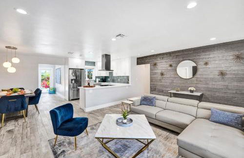 NEW! Private Oasis with Heated Pool Minutes to Wilton Dr and the Beach - Photo 4