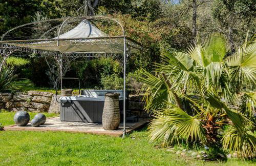 Villa Provençale Avec Vue Sur La Forêt Et Piscine - Foto 28