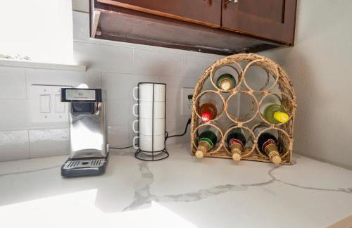 Spacious 3 Bed House near MD Anderson with Free Parking & Wi-Fi - Photo 27