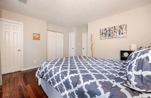 Cozy 3 bedroom and 2 bath Townhouse - Foto 17