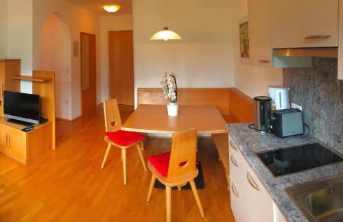 Apartment in Goldrain with Pool & Mountain Views - Foto 14