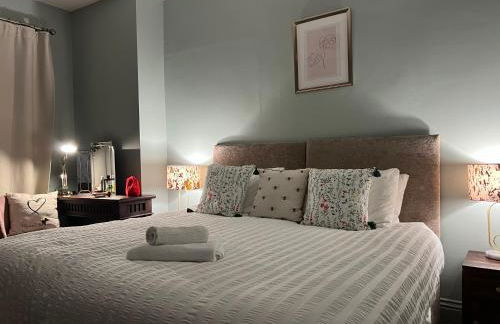 The Rose- Grd Floor, 2-5 Beds, SmartTV, Uni, Tram, M250 Fibre - Foto 22