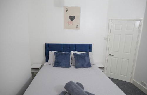 3 BR- King size bed, Netflix, Garden FREE Parking - Foto 36