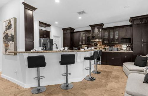 Hidden gem! Gorgeous villa next to Disney - Foto 15