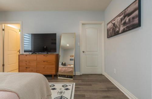 Angel & Rose * Hollywood DTLA - Foto 25