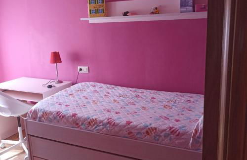 Piso Yade en Oviedo, próximo a los Vegas con Parking y Wifi - Foto 18