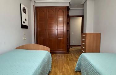 Alojamiento Completo en Gijón - Foto 13