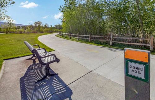 VogueTown - Photo 29