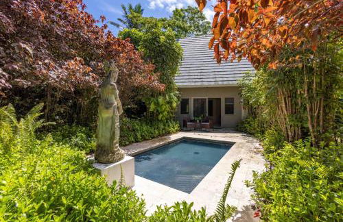 Gardenia Room on Tropical Lush Farm in Haiku, Maui - Foto 7