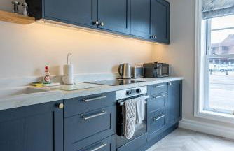 Brand New Riverside Apartment - Foto 26