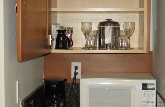 7 Springs Inn & Suites - Photo 22