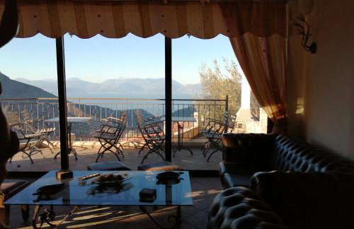 Kallisti Ξενώνας Διακοπτό-Καλάβρυτα - Foto 26