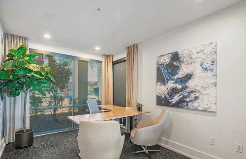 Near Mayo Clinic & Desert Ridge , Stay with Pool & Gym- S309 - Foto 55