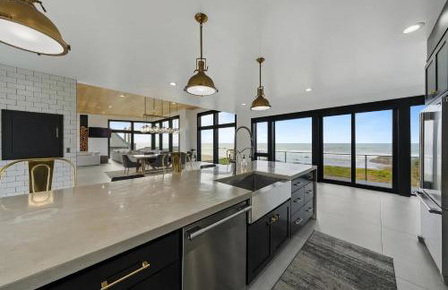 Bandon Coast - Beach Access, Ocean views & Hot Tub - Photo 27