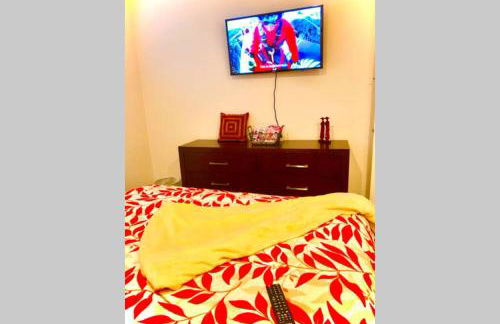 Luxury stay near Oakridge Mall for vacation/work - Foto 26