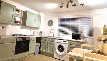 The Garden Annexe, walk to Derriford and close to Dartmoor with Parking - Foto 5