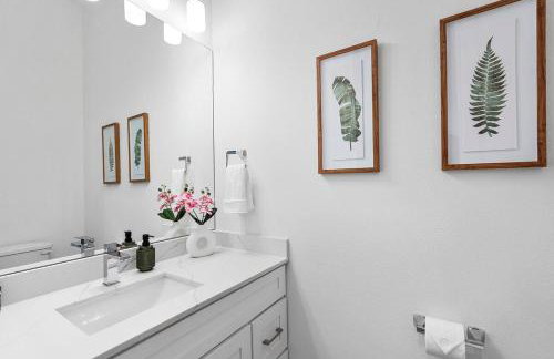 Modern 2BR l Pet-Friendly l Private Baths - Foto 16