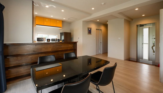 Orange House - Foto 4, Servicio de comidas en la habitación