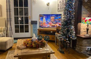 Cosy 18th Century Thatched Country Cottage - 3 bed - Foto 39