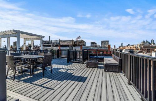 5 bdrm - Heated Indoor Pool - Roof Top Deck - Foto 1