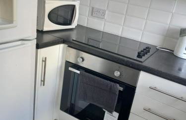 Humber Maisonette Airy, Modern & Chic! - Foto 7