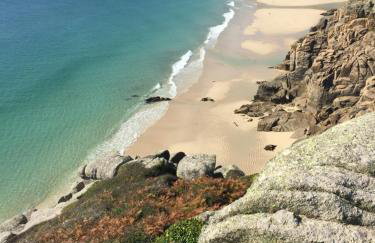 Robins nest, near Sennen Cove, 14 Beaches, Minack - Photo 29
