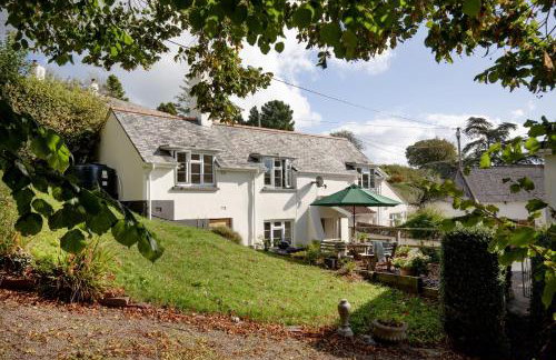 Ashford Holt Cottage - Foto 1