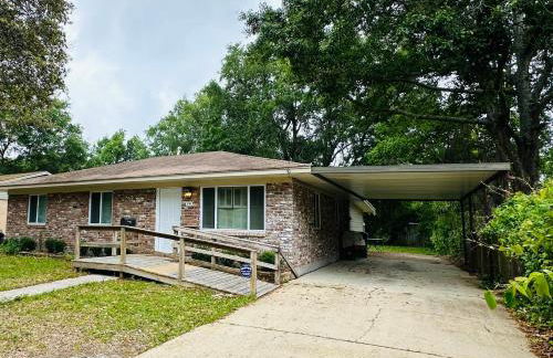 Feels like HOME escape, 1/2 Mile to beach - Foto 23