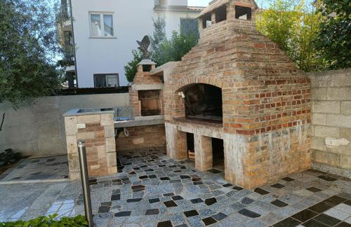 Apartments Ivana with the pool - Photo 34