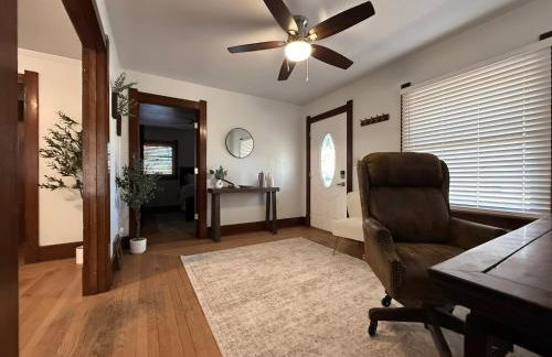 Cozy Craftsman Home Near UW and Downtown - Foto 10