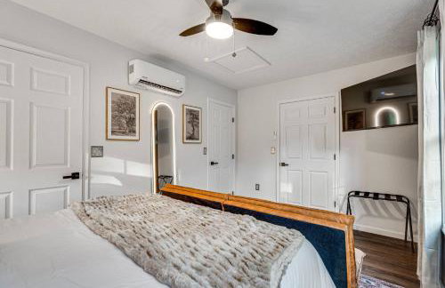 NEW! Shenandoah family & dog friendly cabin - 5 min walk river with private river access, BBQ, playground, fire pit - Foto 51