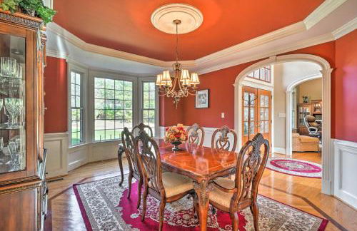 Luxury Estate Game Room and Pickleball Court - Foto 9