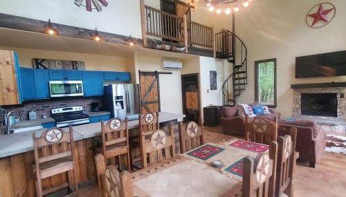 Waterfront Lonestar Cabin in a Magical Forest - Foto 5