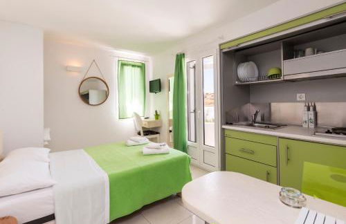 Artemoula's Studios - Photo 90