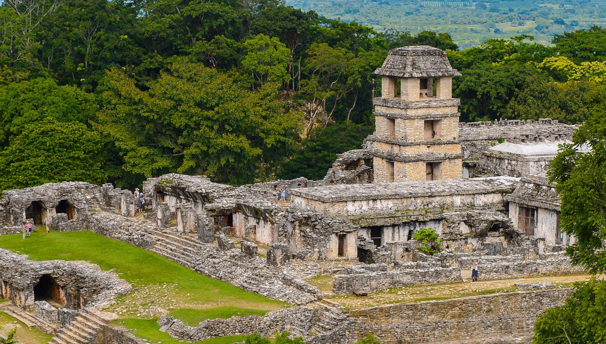 Ingresso da zona arqueológica de Palenque