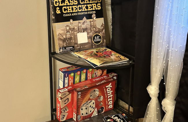 Queen G Investments 1 Bedroom Apts by RedAwning - Foto 27