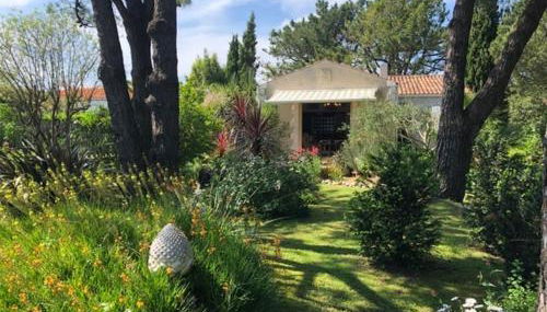 Les Fleurs De Lys, Villa Chic L'enclos Des Lys, Proche de la Mer - Foto 4, Garden