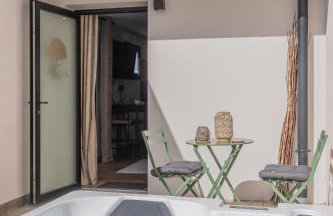 Le Chêne Doré Appartement cosy Jacuzzi Privé accès à pieds centre touristique - Foto 20