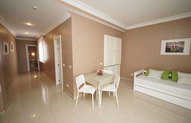 RF Astoria - Only Adults - Foto 16