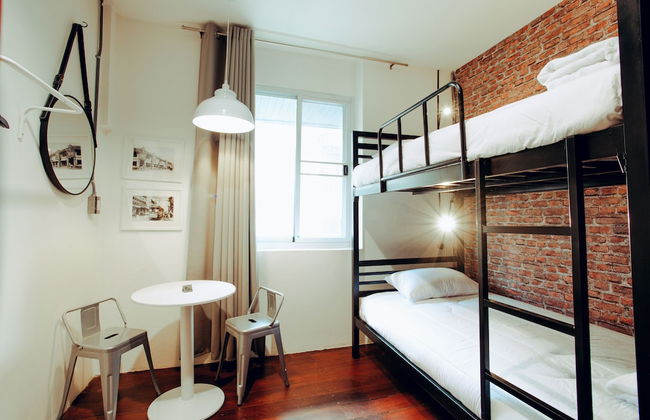 At 44 Bangrak - Photo 20