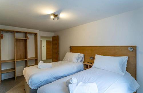 Beresford, woodland lodge, sauna, hot tubs & games for 18 - Foto 41