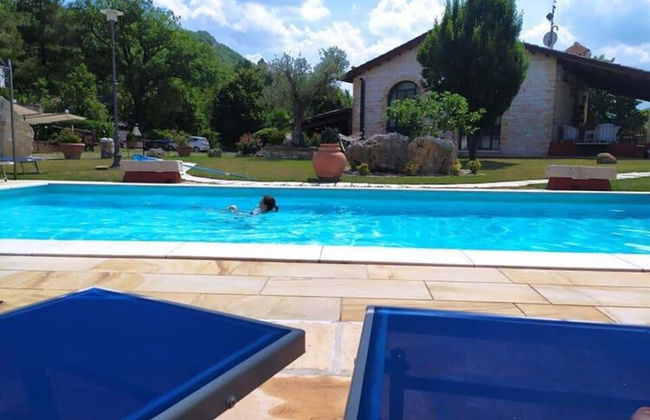 Family Cottage in Cagli With Pool - Foto 18
