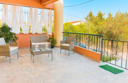 Hary's House Cozy Getaway 5 min from the Beach - Photo 6