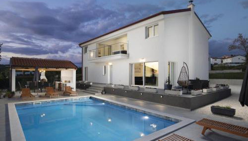 Holiday Home Villa Euphoria mit Pool- Sauna und Whirlpool by Interhome - Foto 1