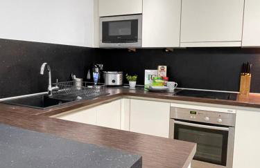 Wharf Inn Premier Apartment Central Manchester - Free Private Parking - Foto 22