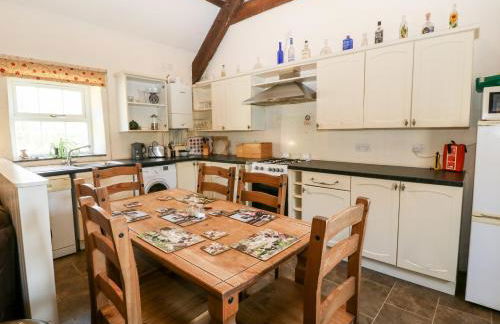 Bwthyn y Dderwen Oak Cottage - Photo 6