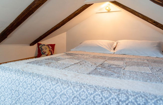 Cool Attic apt w Gallery, in the Heart of Split - Foto 2